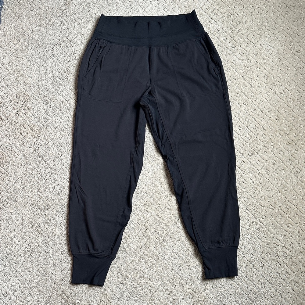 Athleta Venice Jogger Size M